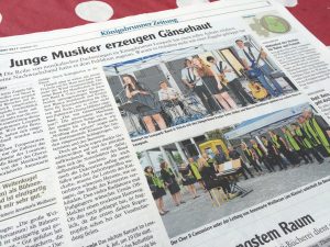 Zeitungsbericht Lesepark Il Canzoniere und Band Voices als Pressebericht über Piano & Voice