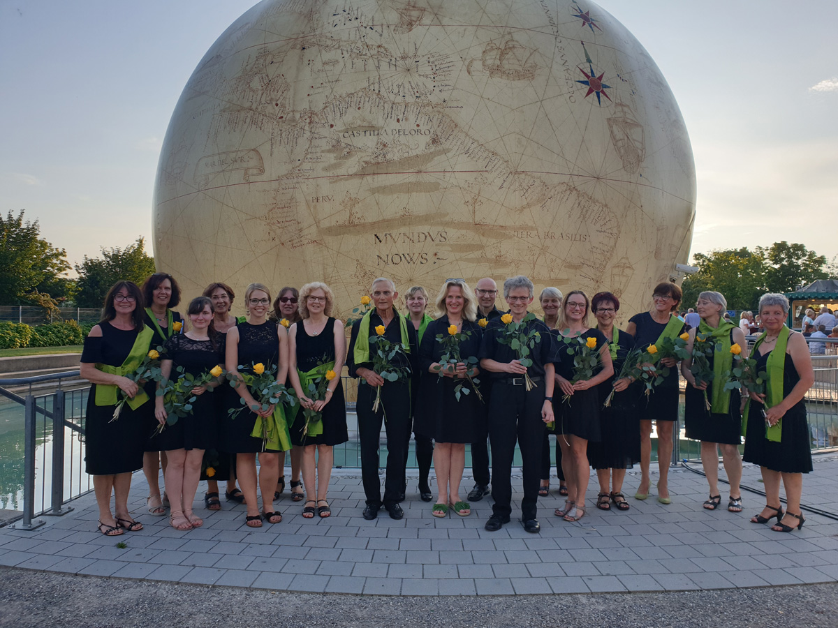 Konzert Chor Il Canzoniere Königsbrunn_xs Chor Il Canzoniere beim Auftritt in Königsbrunn