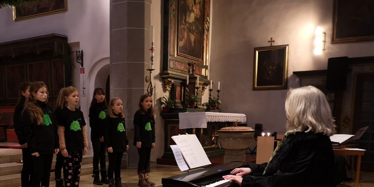 Advent und Weihnachten mit Liedern und Musik