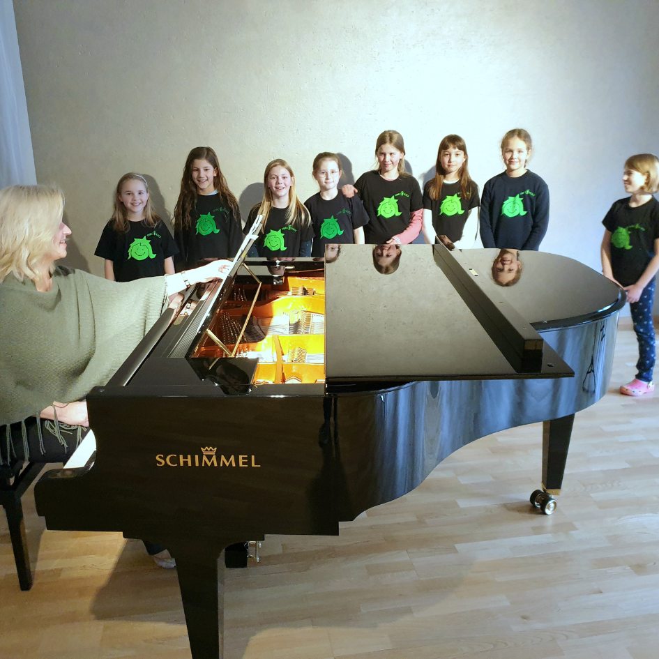Kinderchor Chor Bobingen Kids Gruppe Flügel Stefanie Fersch