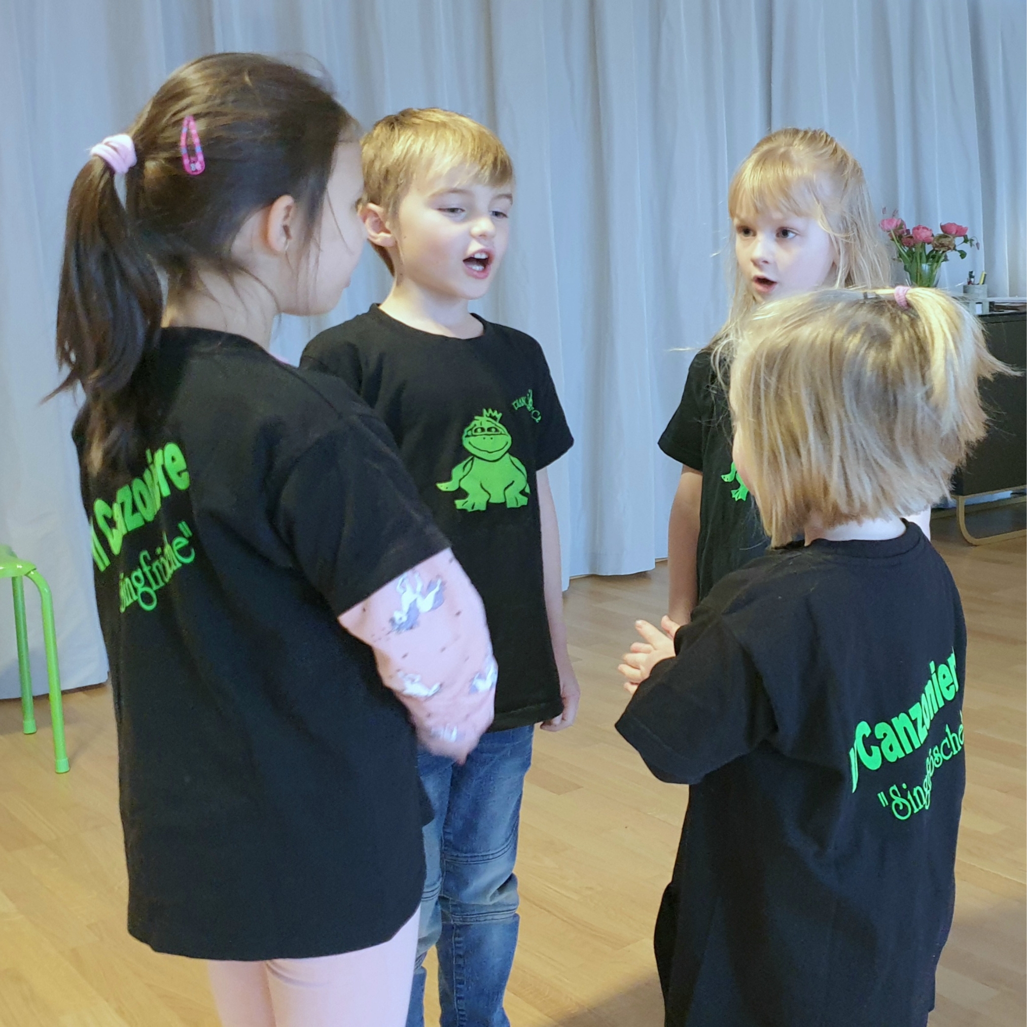 Kinderchor Chor Bobingen Singfrösche kleine Runde Probe